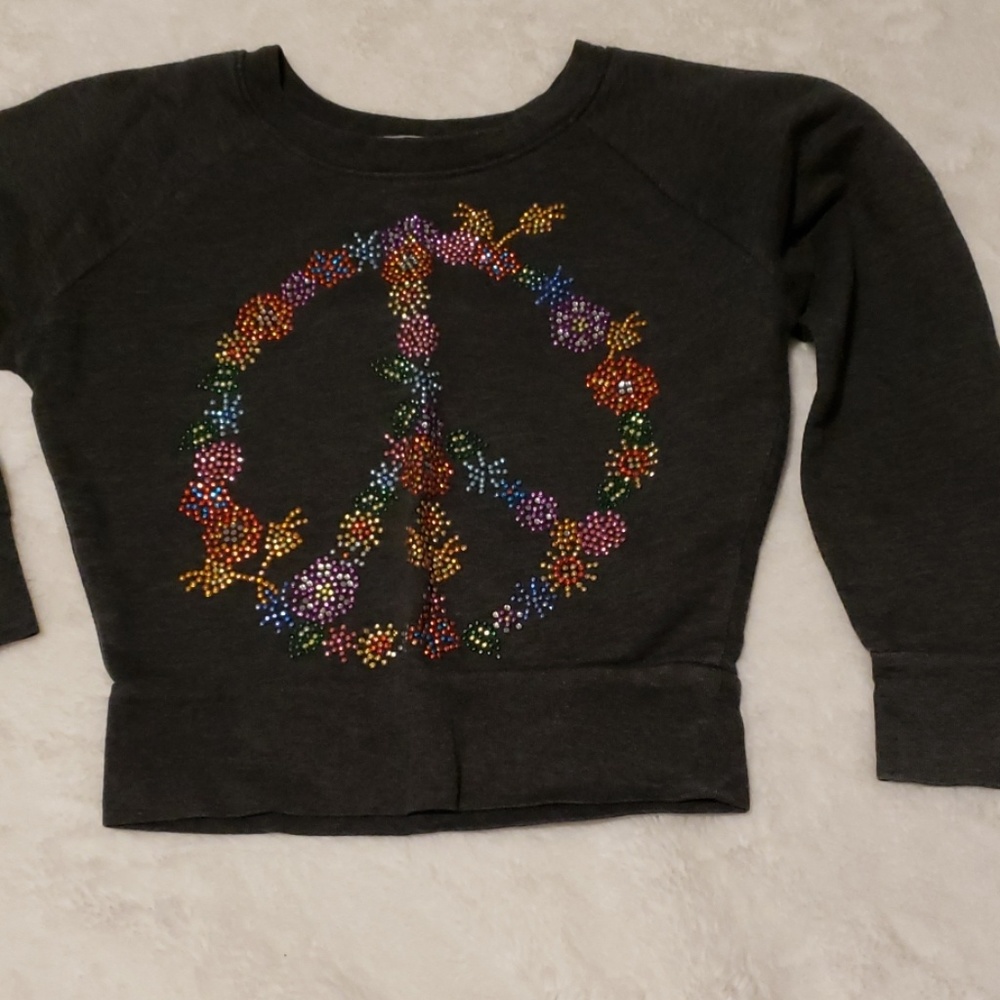 5/$25 Peace sweatshirt